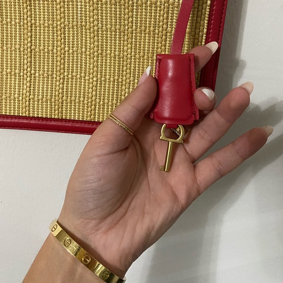 SALVATORE FERRAGAMO - Picture 11 of 16